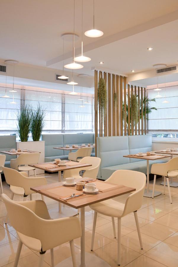 Hotel Renania Bibione Exterior photo